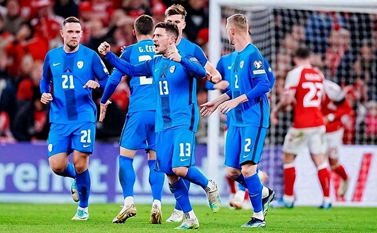 球队战术变动，阵型更加灵活多变的简单介绍