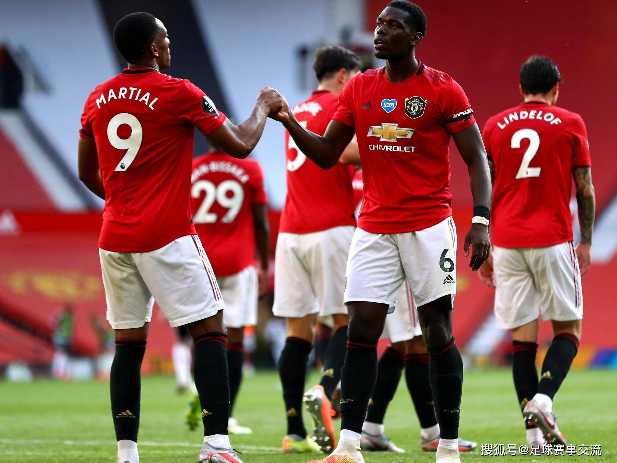 曼联队备战欧洲赛事，士气高昂冲刺争胜